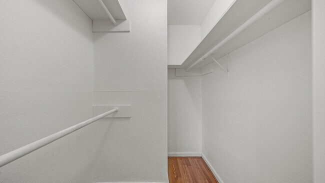 Building Photo - 2100 Wilcrest Dr