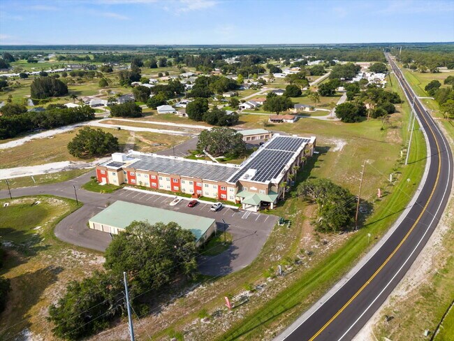 Building Photo - 260 Spanish Moss Cir