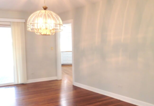 Building Photo - 1117 Summit Hills Ln