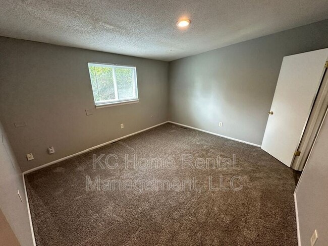 Building Photo - 8209 Webster Avenue