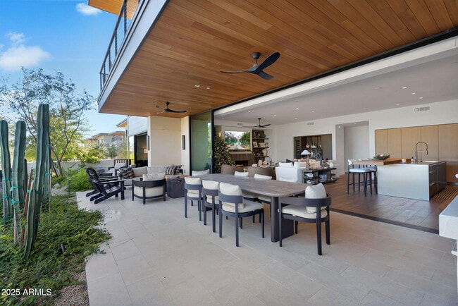 Building Photo - 6321 E Phoenician Blvd