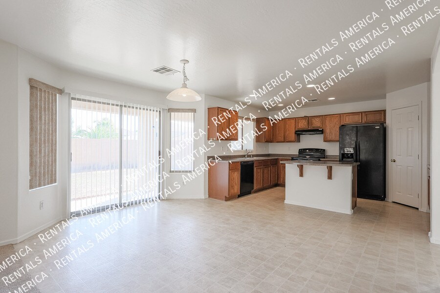 Building Photo - 2763 N 106th Ln