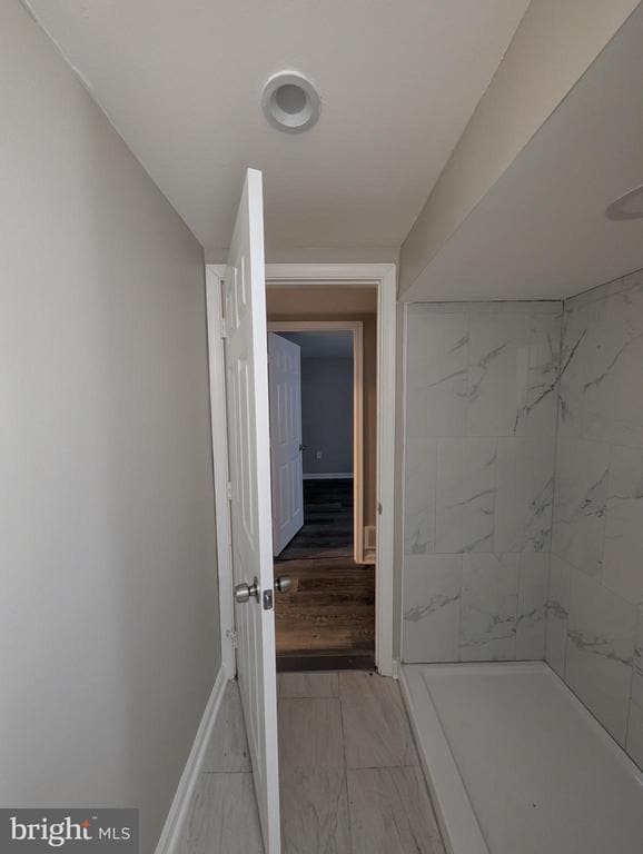 Building Photo - 2 Hawkesbury Ct