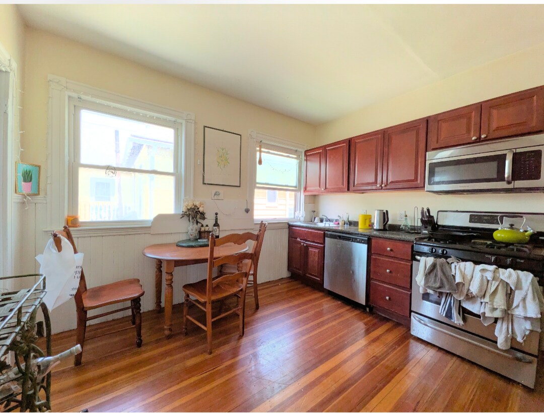 Building Photo - 35 Allston St