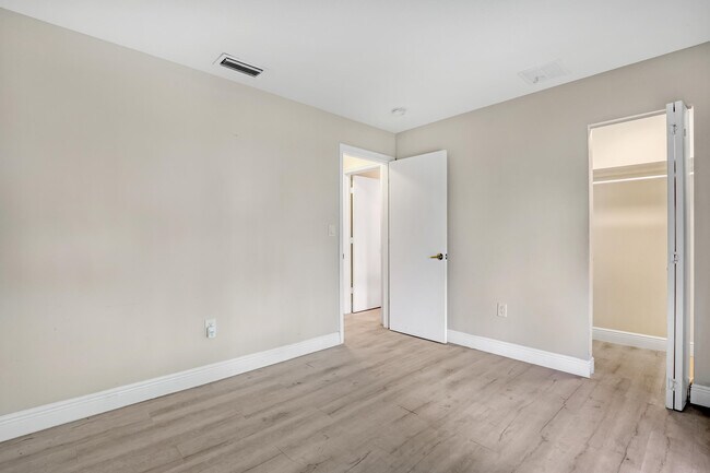 Building Photo - 12036 FL A1AAlt