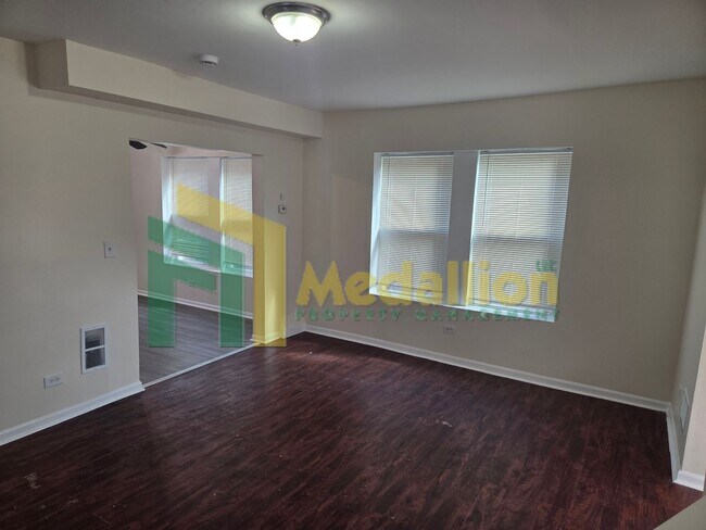 Building Photo - Updated 3-Bedroom Home with Sunroom and Backyard Space