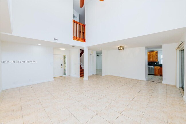 Building Photo - 305 S Ketch Dr