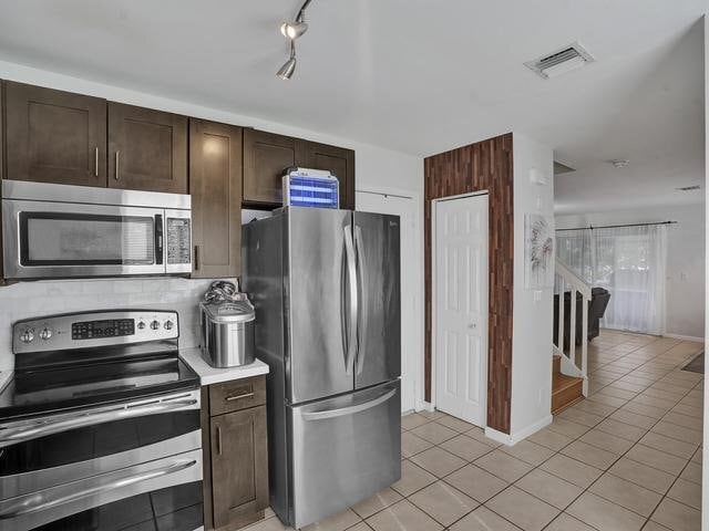 Building Photo - 1488 SW 47th Ave