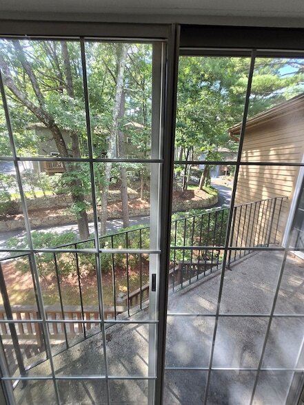 Building Photo - 54 Voyagers Ln