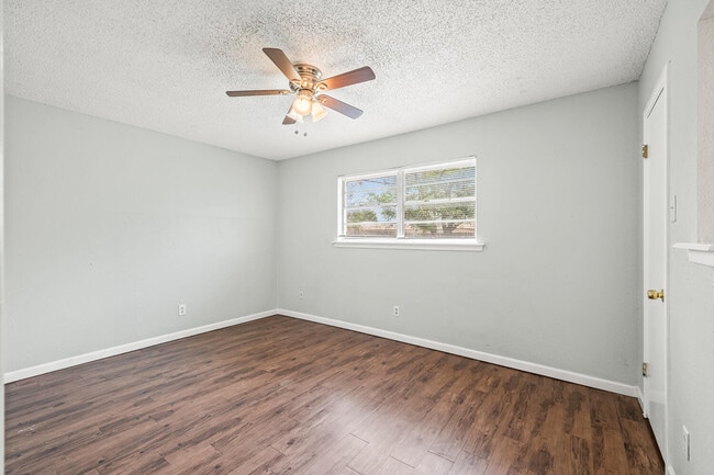 Building Photo - 3707 53rd St