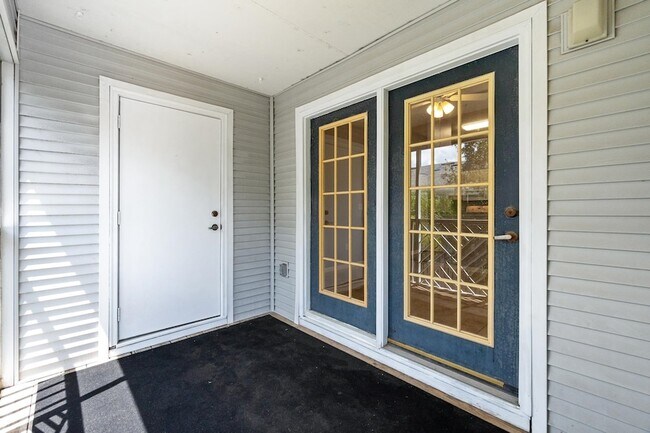 Building Photo - 21211 Harbour Vista Cir