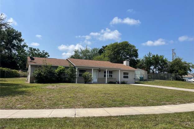 Building Photo - 2753 Foxdale Dr