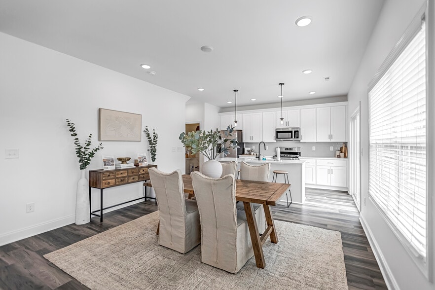 Building Photo - Amber Vista - Brand New Homes