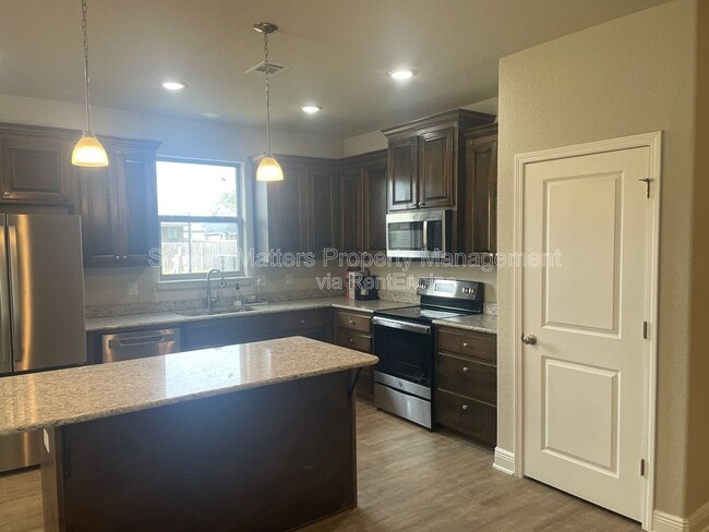 Building Photo - 3821 Ranch Rd