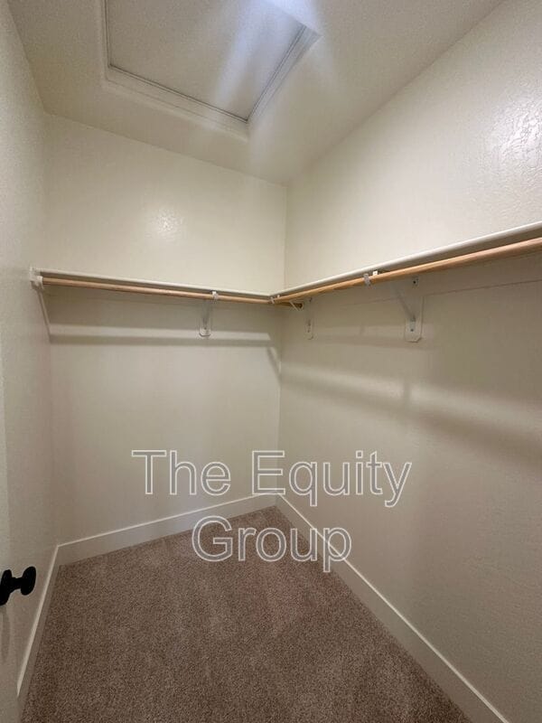 Building Photo - 6925 W Grove Ave