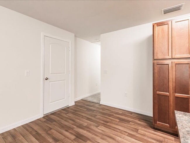 Building Photo - Spells Wear Off, Leases Don’t – 3Bd/2Bth D...