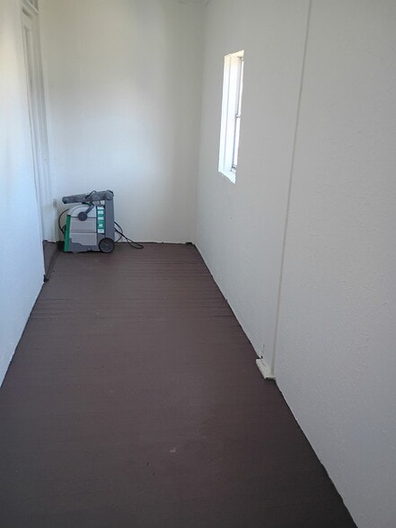 Building Photo - 308 Walnut Ave