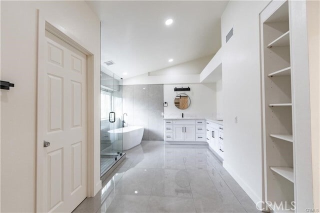 Building Photo - 13455 Montserrat Ct