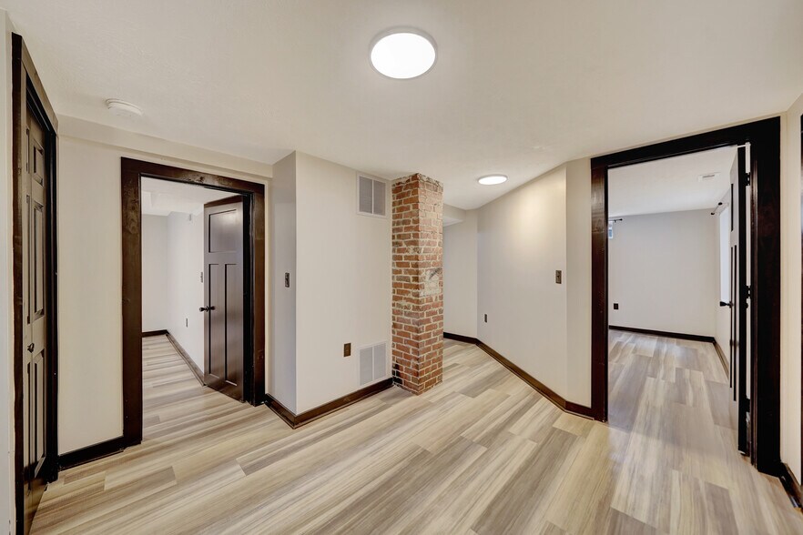 Building Photo - 216 N 25th St