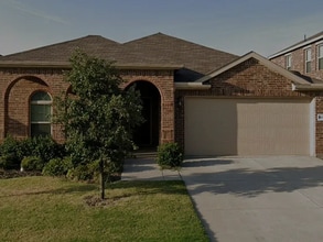 Building Photo - 8732 Yosemite Trail