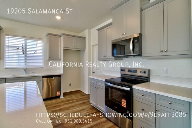 Building Photo - 19205 Salamanca St