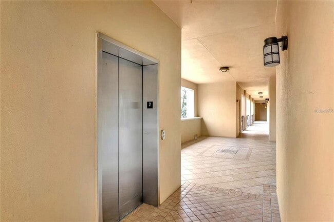 Building Photo - 7702 Lake Vista Ct