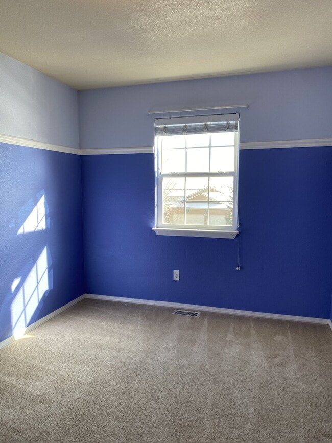 Building Photo - 3 bedroom - Desert Varnish