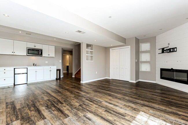 Building Photo - Beautiful 3 Bed, 4 Bath Home in Ephrata