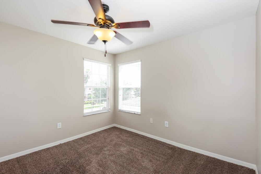 Building Photo - 10721 Shady Preserve Dr
