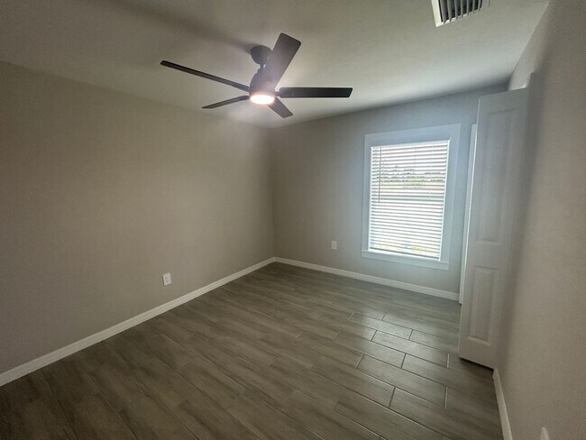 Building Photo - Brand New Construction 4/3
