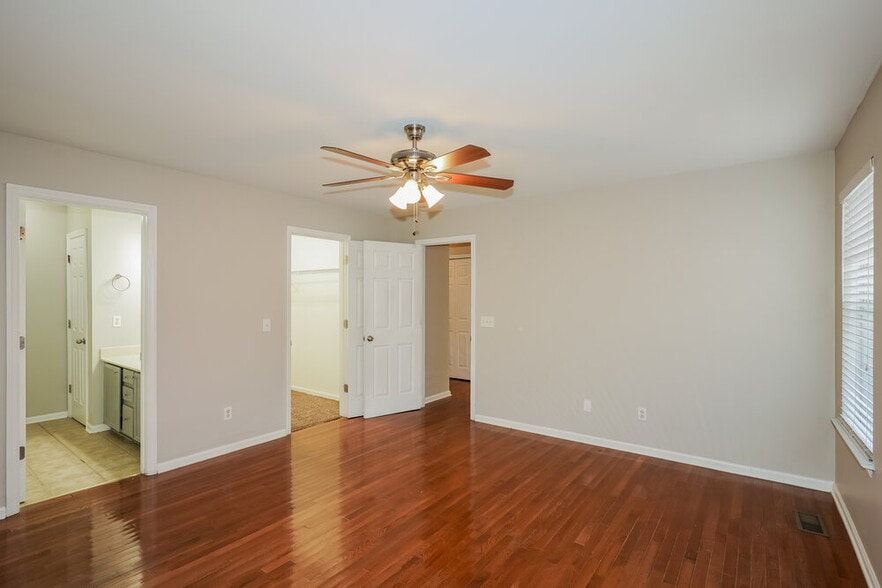 Building Photo - 126 Sumner Meadows Ln