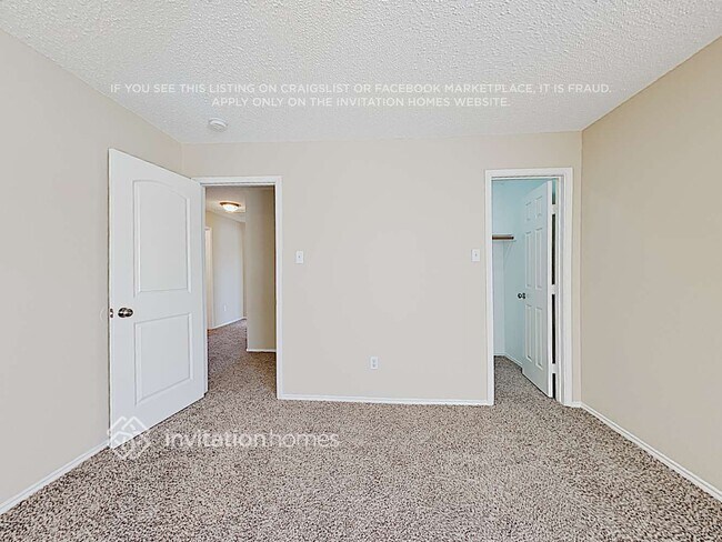 Building Photo - 1304 White Dove Ln