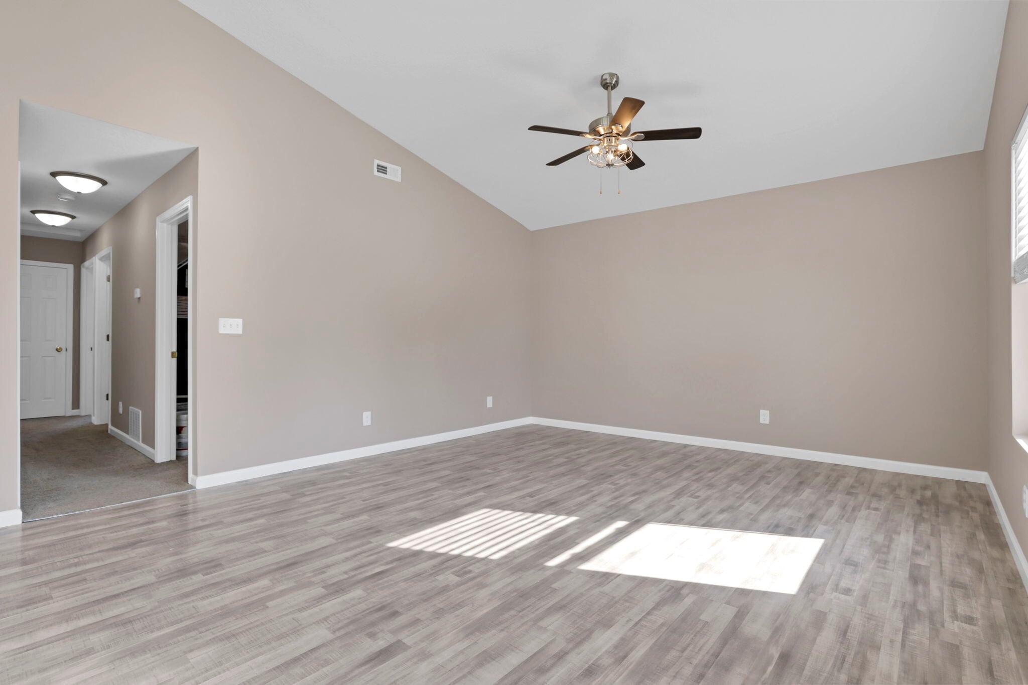 Building Photo - 98 Burt Ave