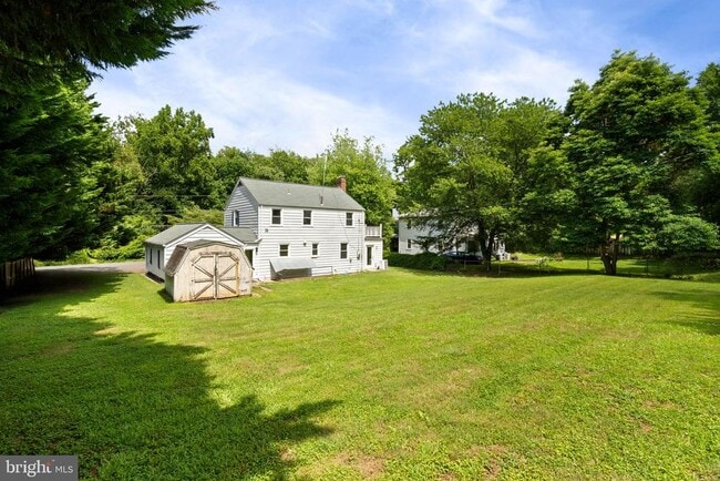 Building Photo - 6315 Old Dominion Dr