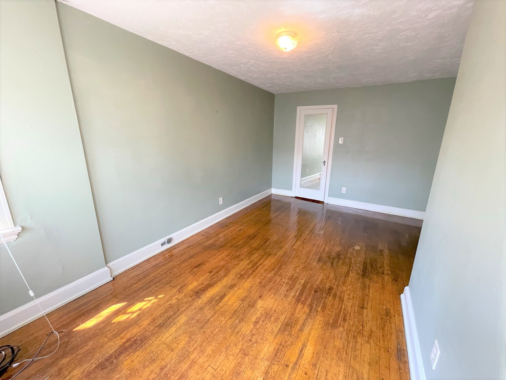 Building Photo - 6532 Wilkins Ave