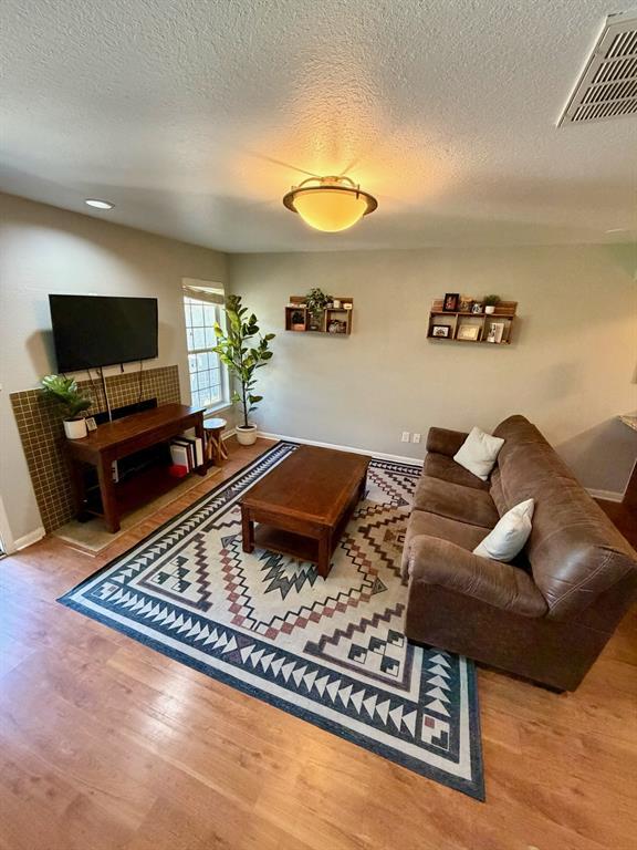 Building Photo - 7685 Northcross Dr