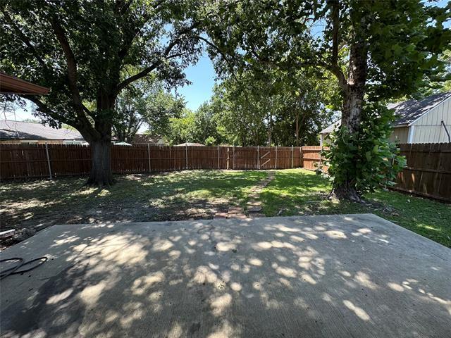 Building Photo - 917 Cherrywood Trail