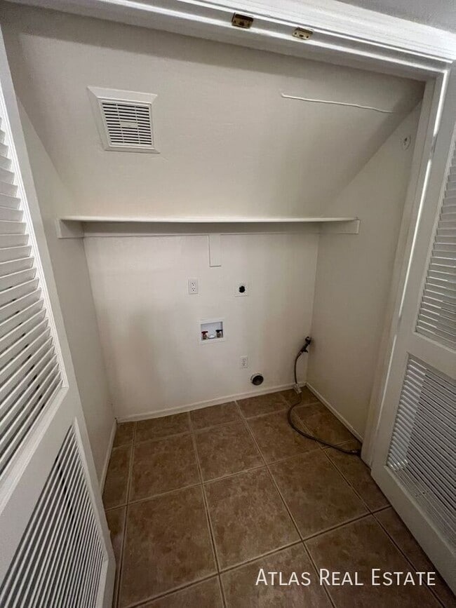 Building Photo - 30427 North 42nd Pl