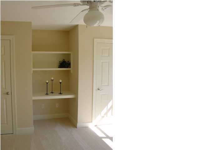 Building Photo - 31 Balmoral Dr