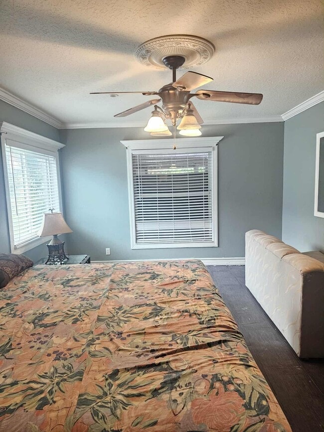 Building Photo - 3641 SW Parsons St