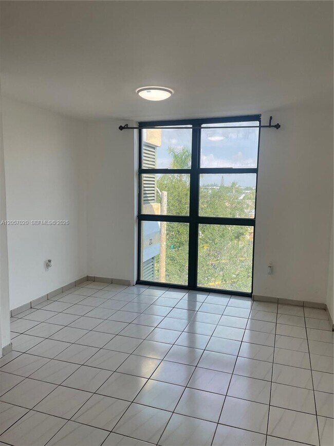 Building Photo - 11780 SW 18th St