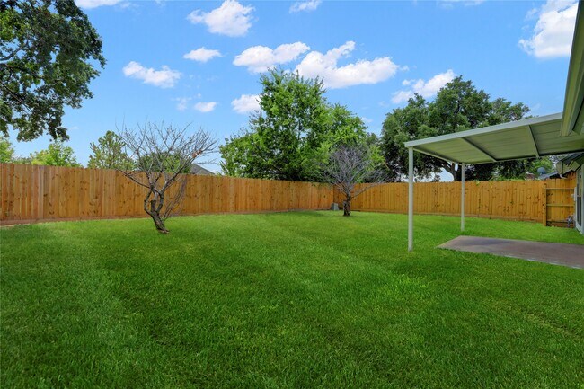 Building Photo - 7926 Windy Creek Dr
