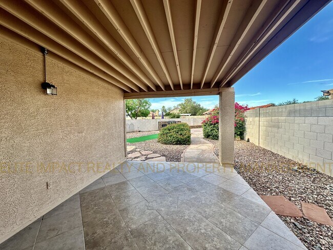 Building Photo - 8999 E Marci Lynne Way