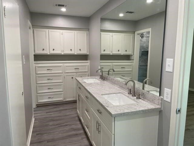 Building Photo - 2802 Foxfire Cir