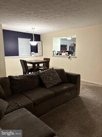 Building Photo - 254 Red Jade Dr