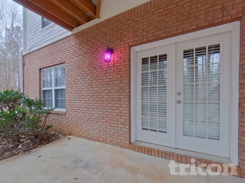 Building Photo - 4325 Foxfire Ct