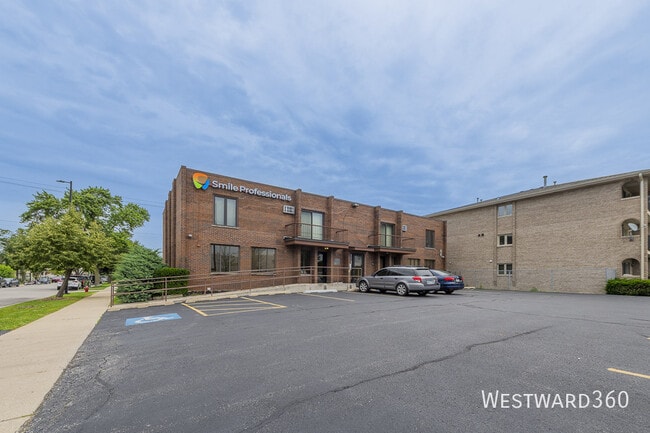 Building Photo - 6320 W 79th St