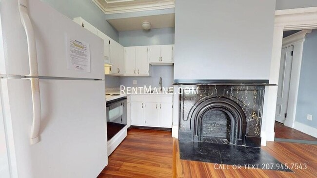 Building Photo - 62 State St