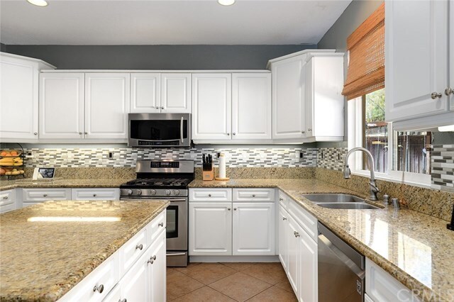 Building Photo - 14809 Hidden Palm Ct