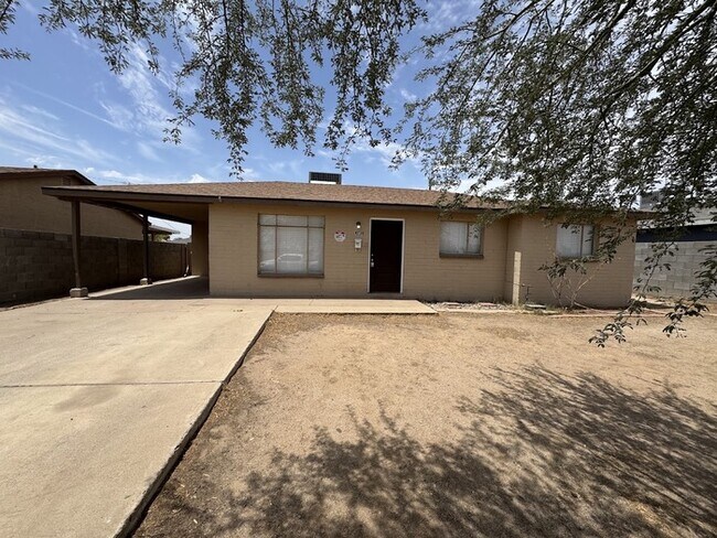 Building Photo - 4738 N 47th Ave